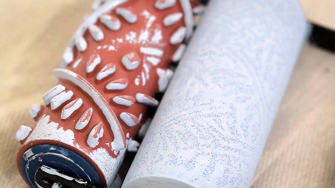 How to Achieve a Patterned Roller Effect Dulux